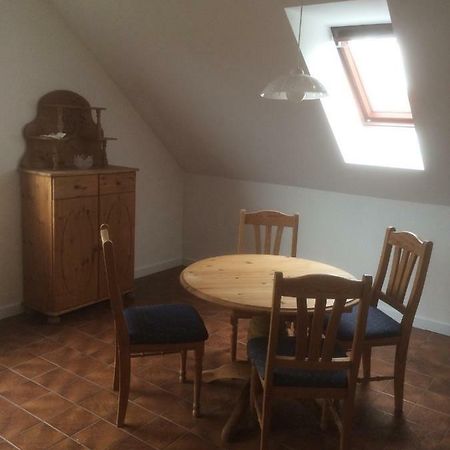 Dg Rechts 108A 2 Zimmer Apartment Dachgeschoss Holzminden Dış mekan fotoğraf